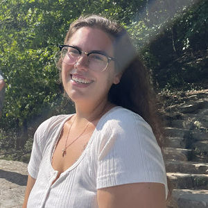 Meet your Posher, Meagan